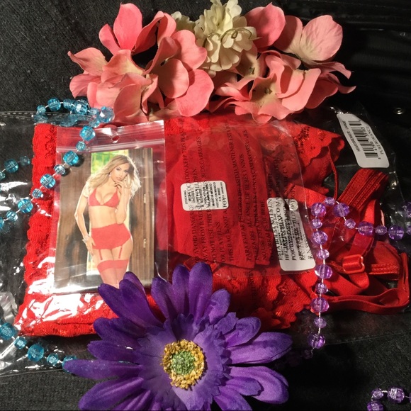 Heartbreaker - Picture 2 of 7